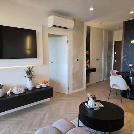 Kras - Siesta 102d Z Jacuzzi I Widokiem Na Gory Apartment Schreiberhau